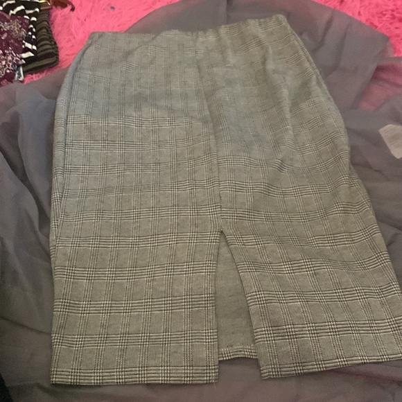 Brandy Blu - Picture 2 of 2